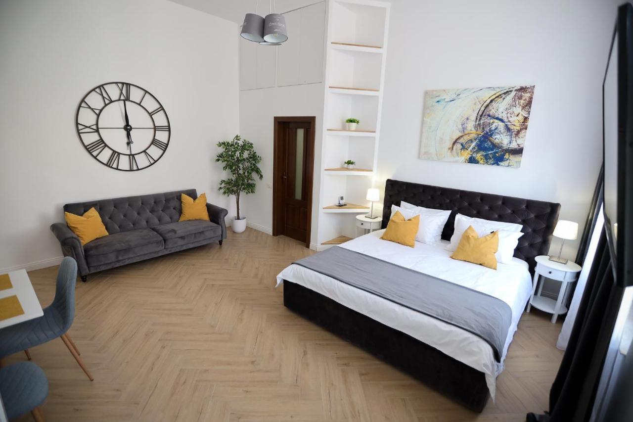 Appartement Alexander Flat_Alecsandri à Oradea Extérieur photo