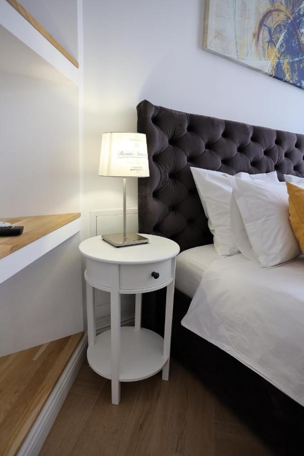 Appartement Alexander Flat_Alecsandri à Oradea Extérieur photo