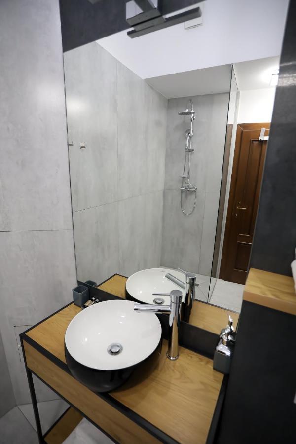 Appartement Alexander Flat_Alecsandri à Oradea Extérieur photo