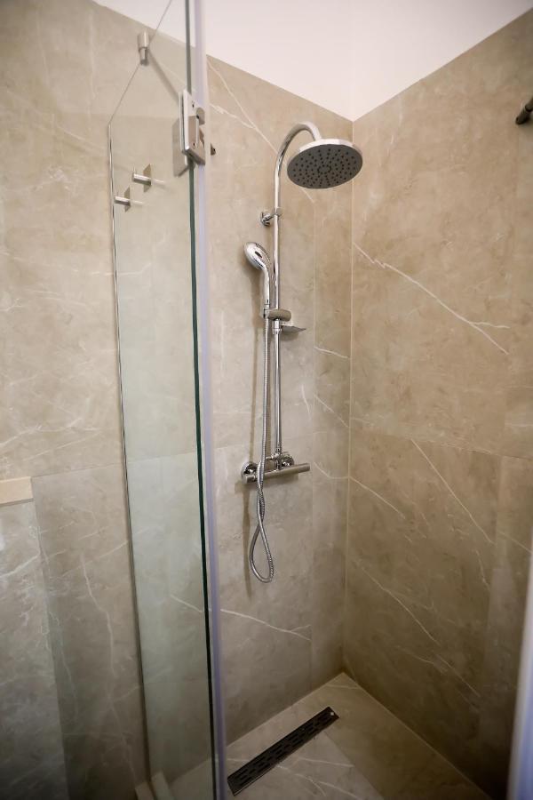 Appartement Alexander Flat_Alecsandri à Oradea Extérieur photo