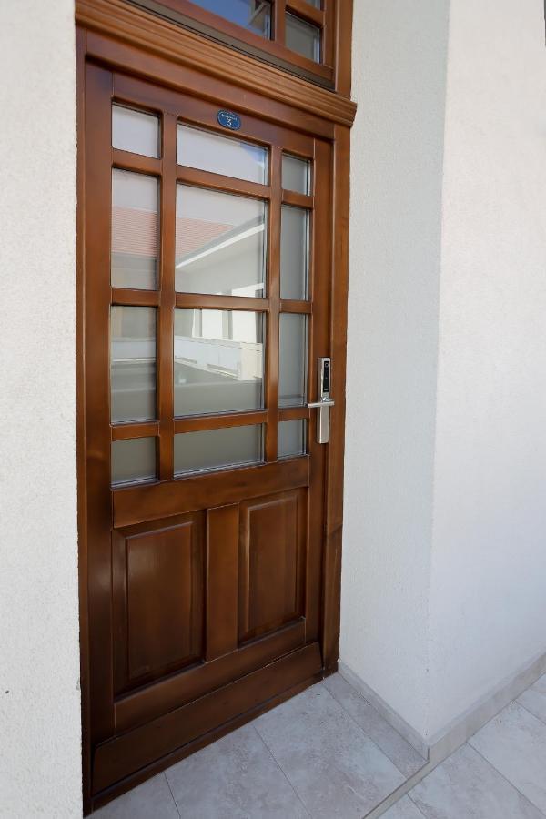 Appartement Alexander Flat_Alecsandri à Oradea Extérieur photo